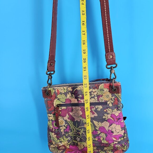 🌿 Sakroots Patchwork Canvas & Leather Crossbody - Picture 15 of 15